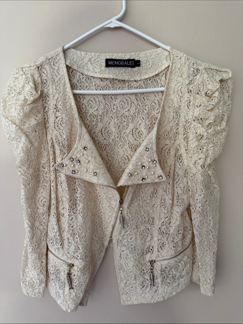 Mengbailei Women's Cream Lace Zip-Front Top